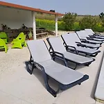 Villavie Costadeprata Villa *